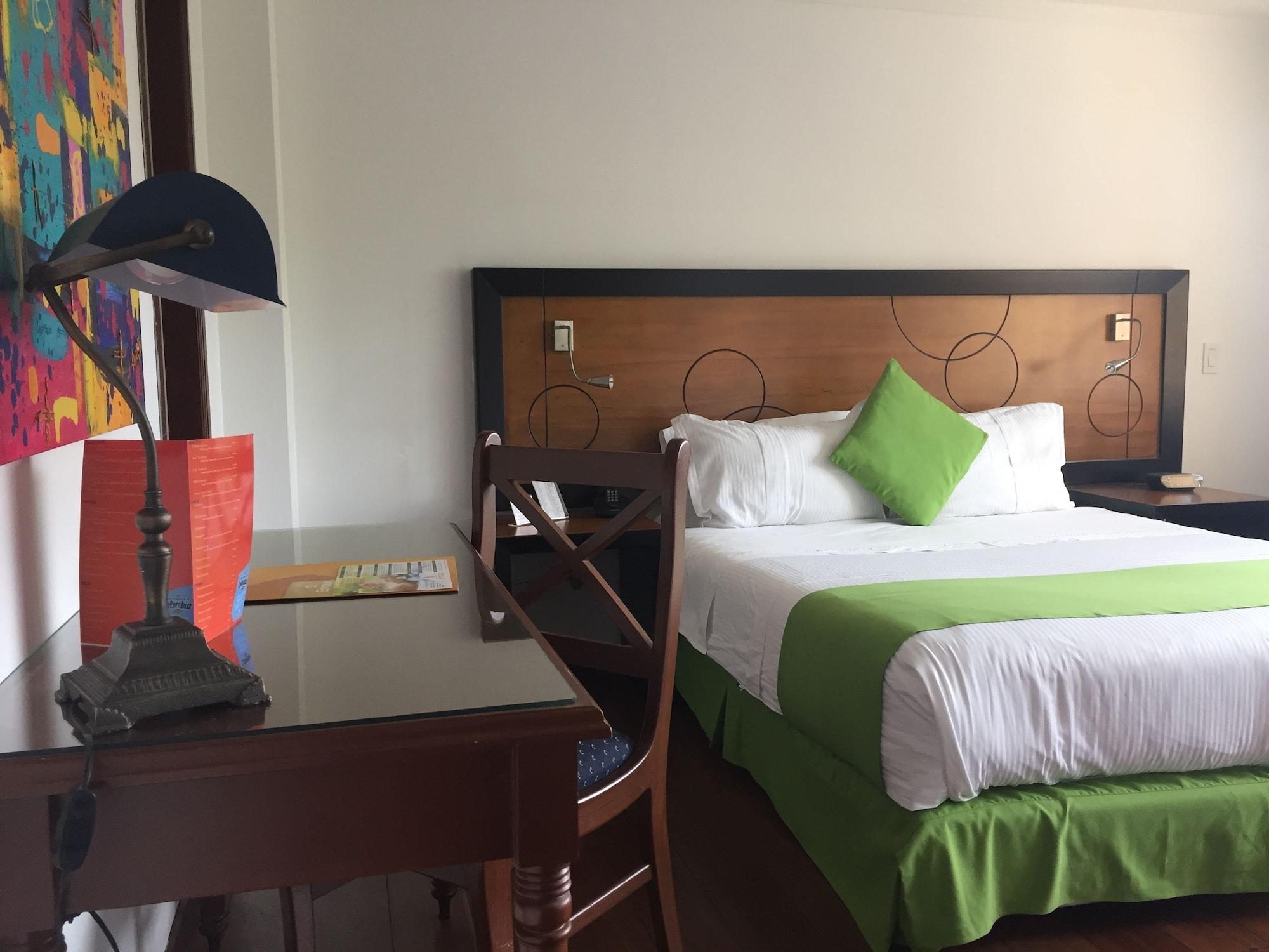 Hotel Emaus Bogota Buitenkant foto