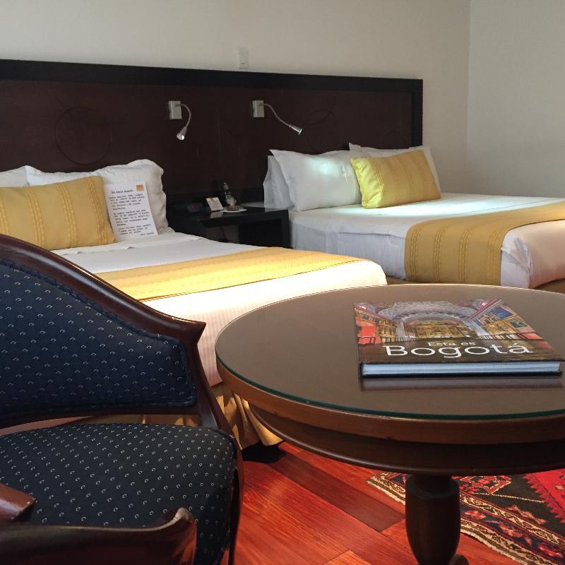 Hotel Emaus Bogota Buitenkant foto