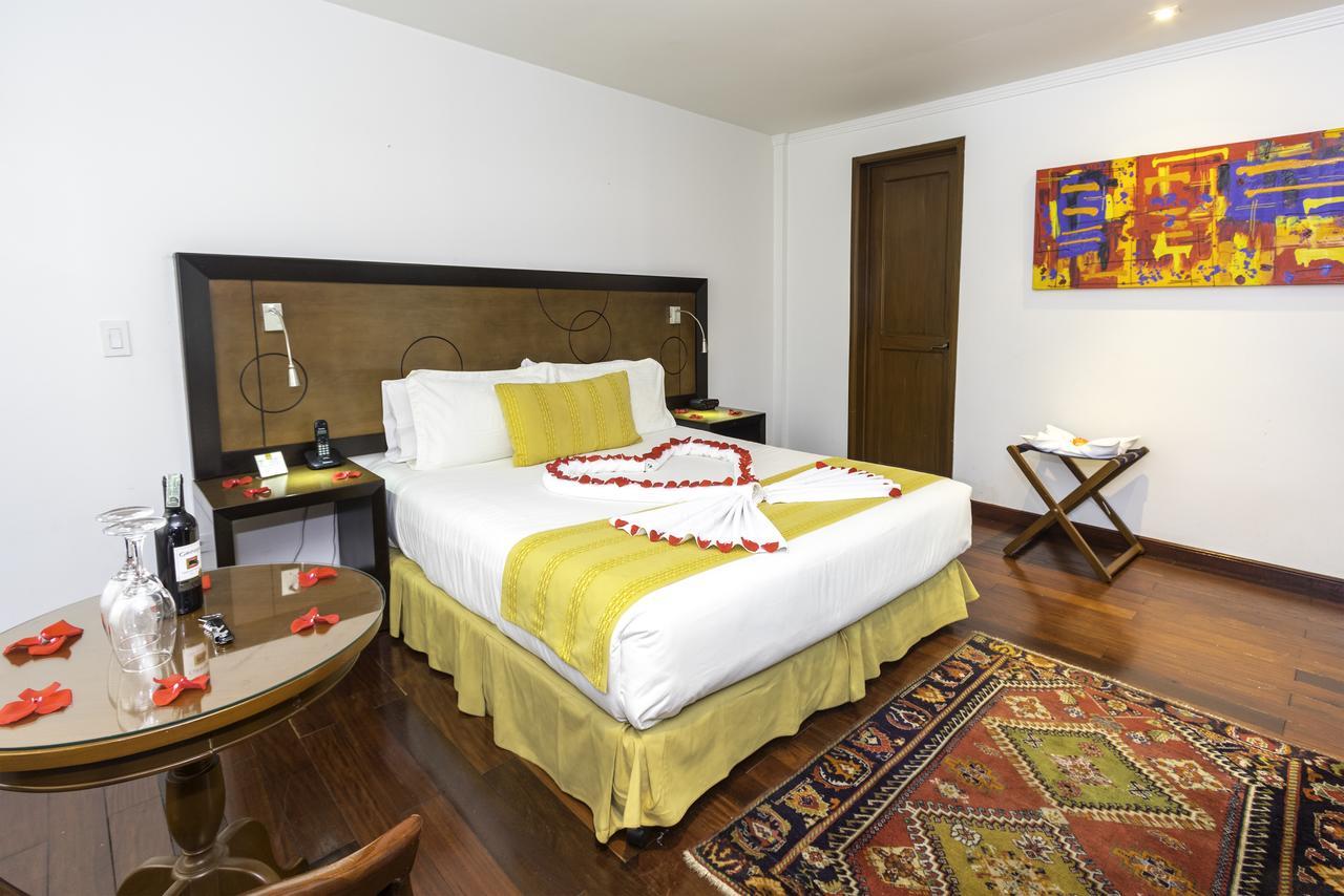 Hotel Emaus Bogota Buitenkant foto