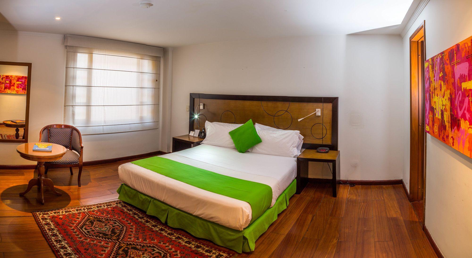 Hotel Emaus Bogota Buitenkant foto