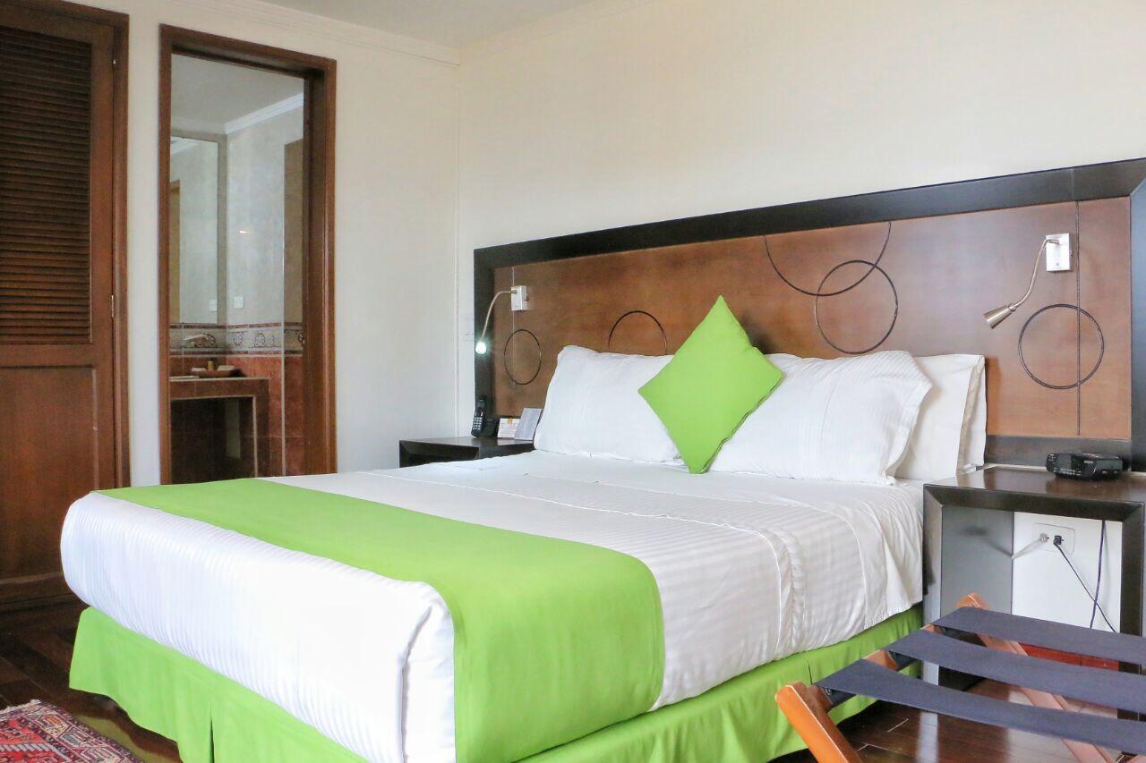 Hotel Emaus Bogota Buitenkant foto