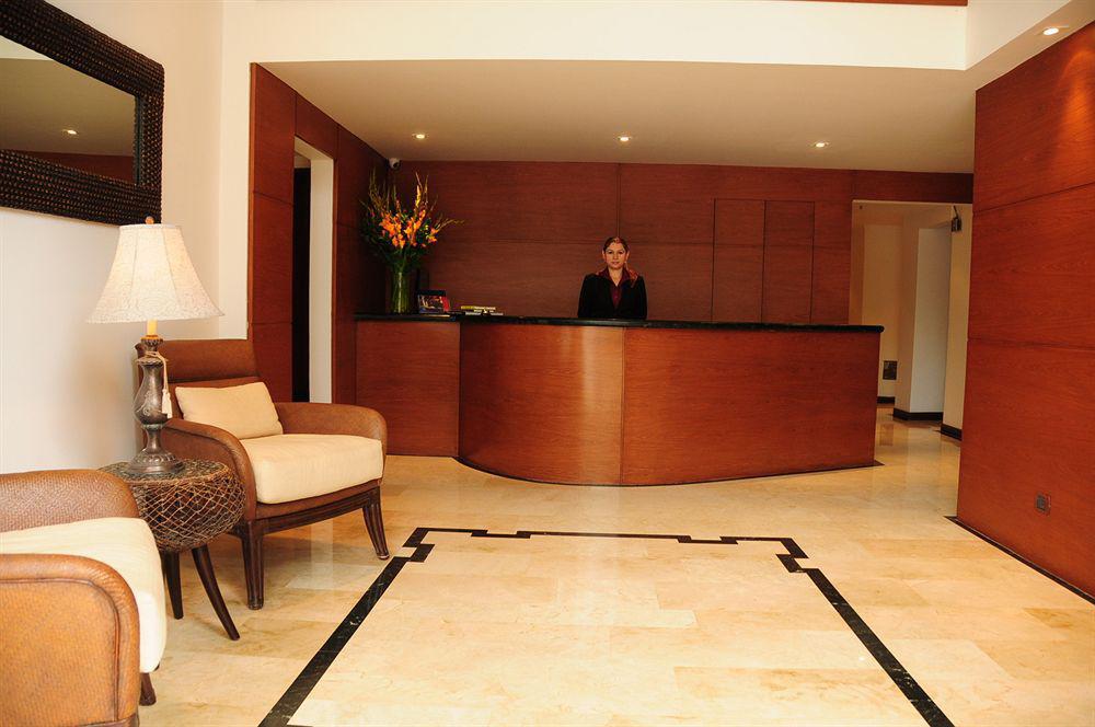 Hotel Emaus Bogota Buitenkant foto